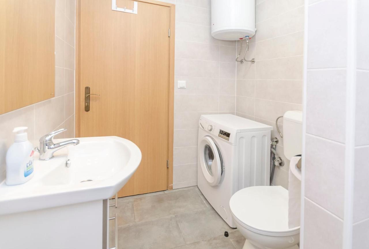 Apartment Luka Rupe Екстериор снимка